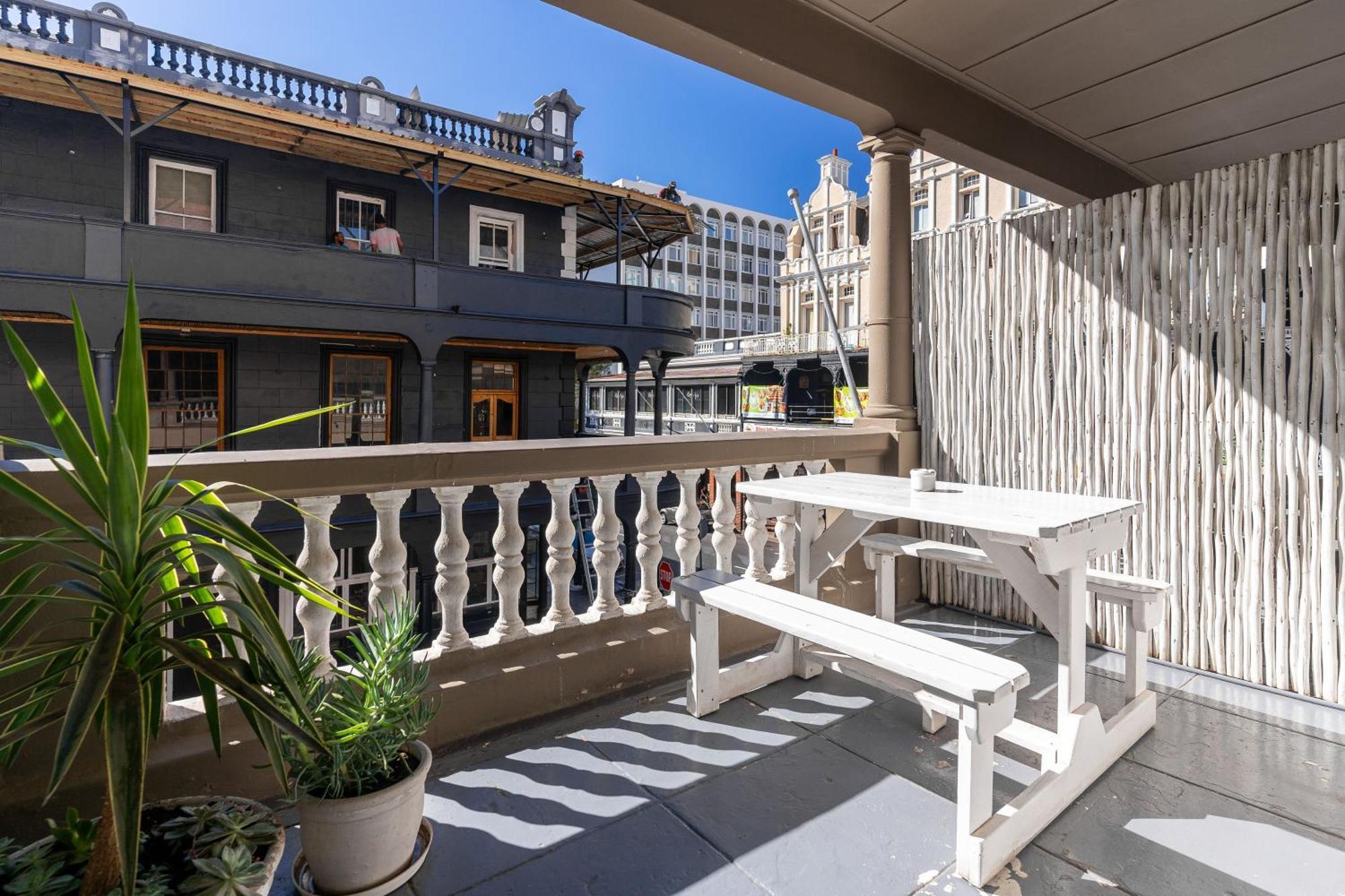 Long Street Boutique 3*